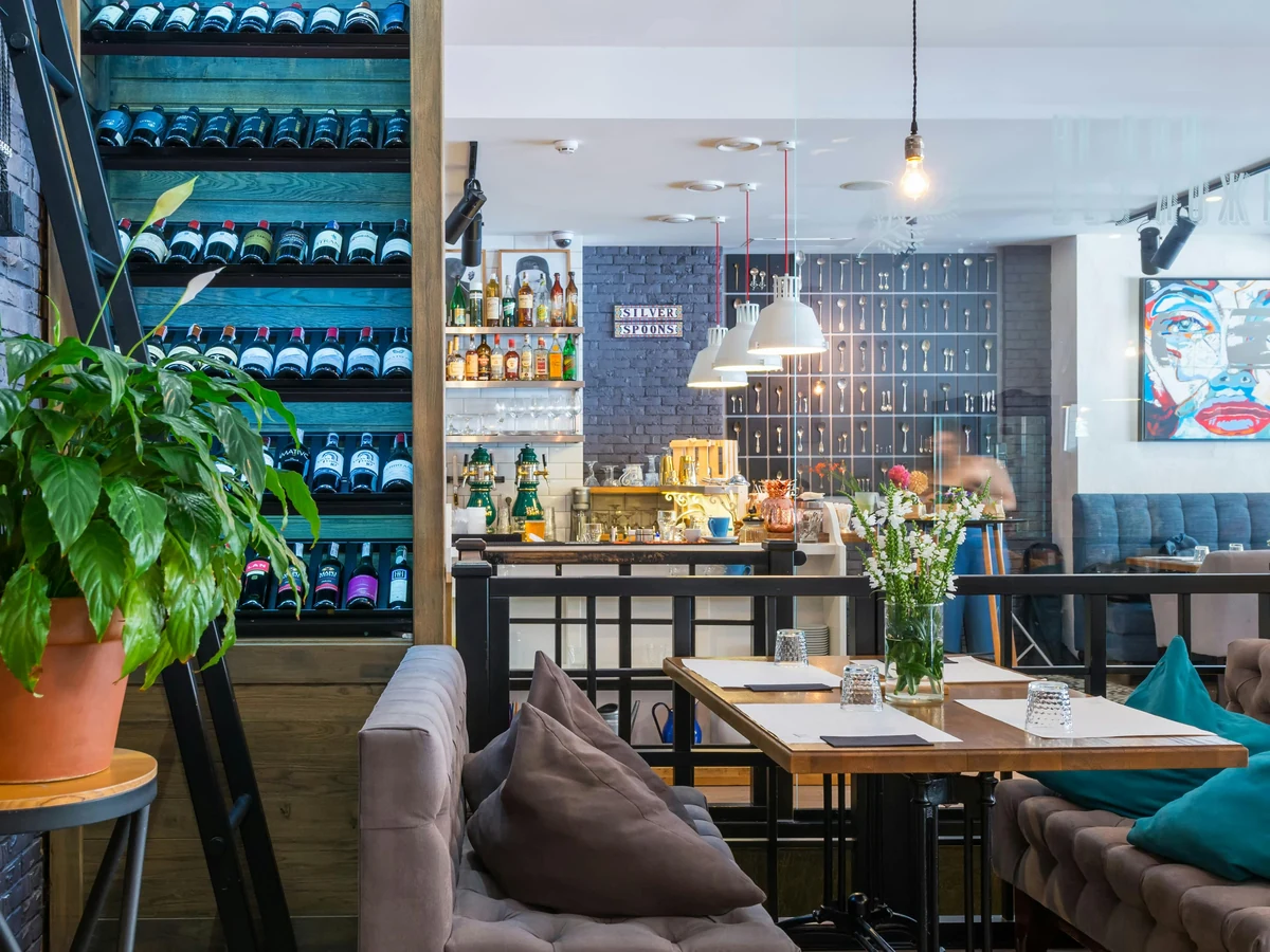 Stylish bar and restaurant painted by Hereford Painters, commercial decorators in Hereford